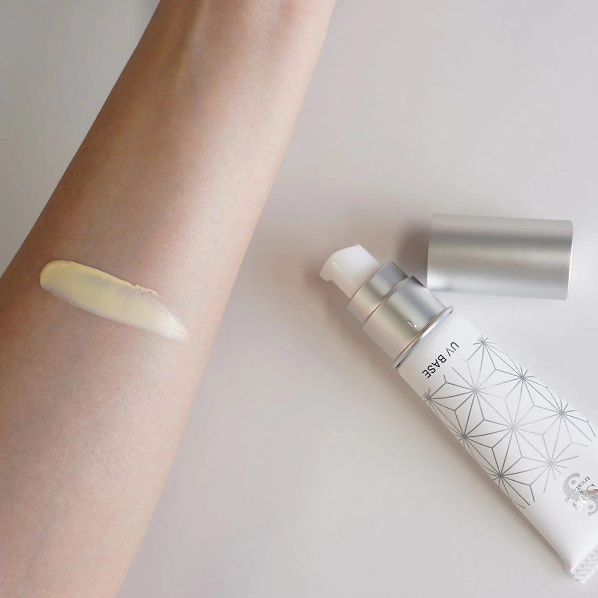 Spa Treatment UV Base G - 30g - Harajuku Culture Japan - Japanease Products Store Beauty and Stationery