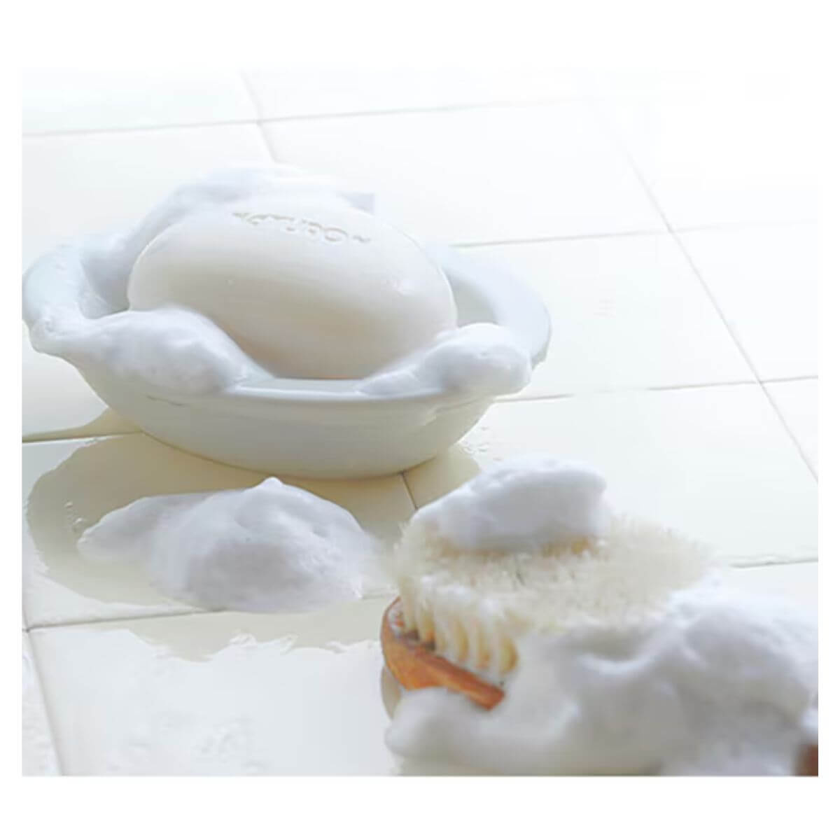 PAX NATURON Cream Soap LA Contains Lavender Essential Oil Lavender Scent - 100g - Harajuku Culture Japan - Japanease Products Store Beauty and Stationery