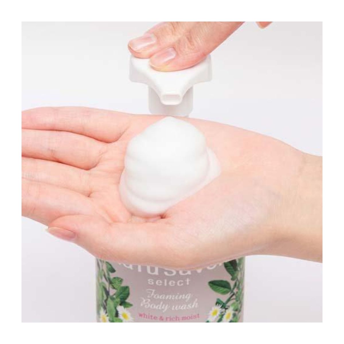 Kose Softymo Natu Savon Select White Foam Body Wash Rich Moist - 450ml - Harajuku Culture Japan - Japanease Products Store Beauty and Stationery