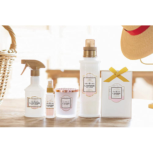 Lavons Laundry Softener 960ml Refill - Lovely Chic - Harajuku Culture Japan - Japanease Products Store Beauty and Stationery